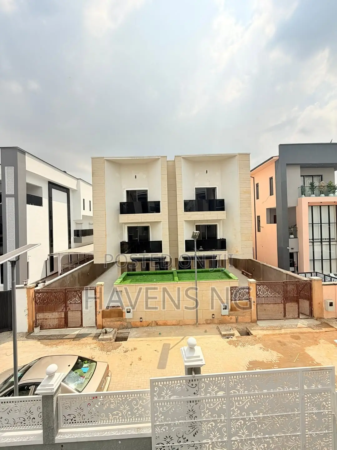 4bdrm Duplex in Ikeja GRA for sale in Ikeja GRA