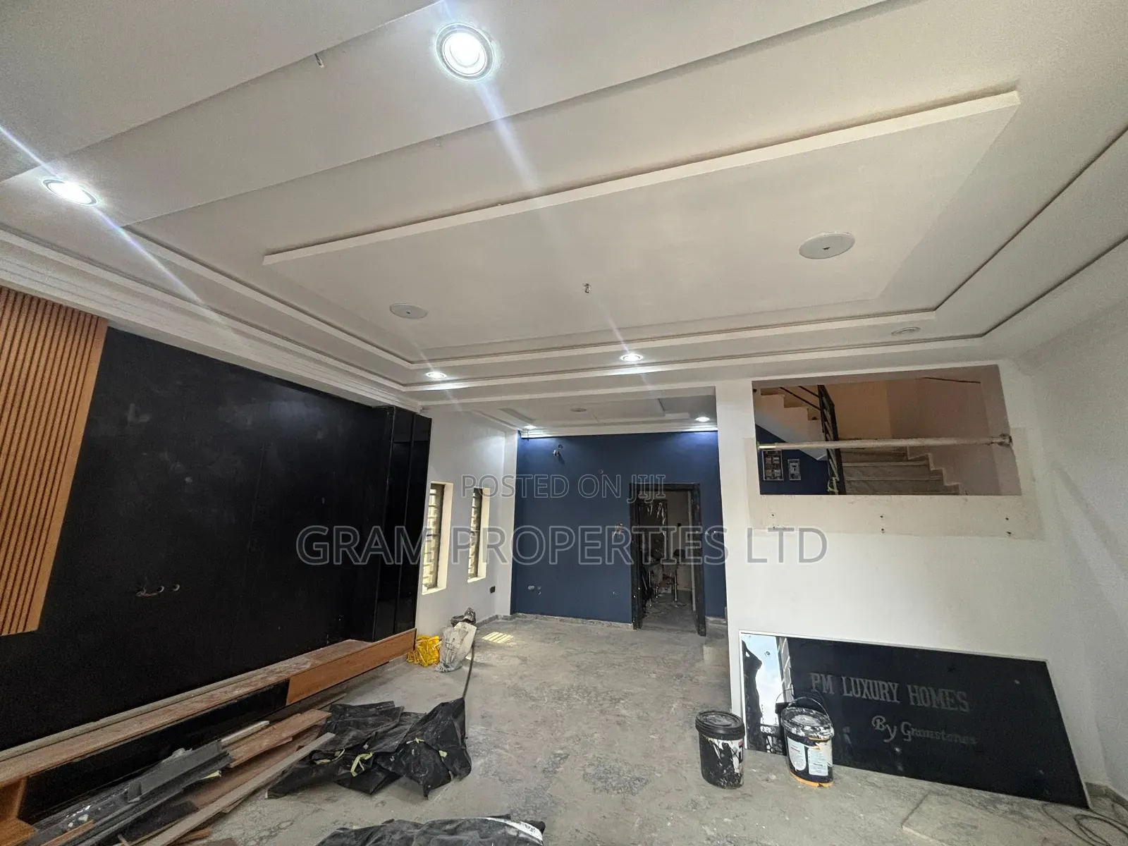 4bdrm Duplex in Jahi By Gilmor for sale in Jahi