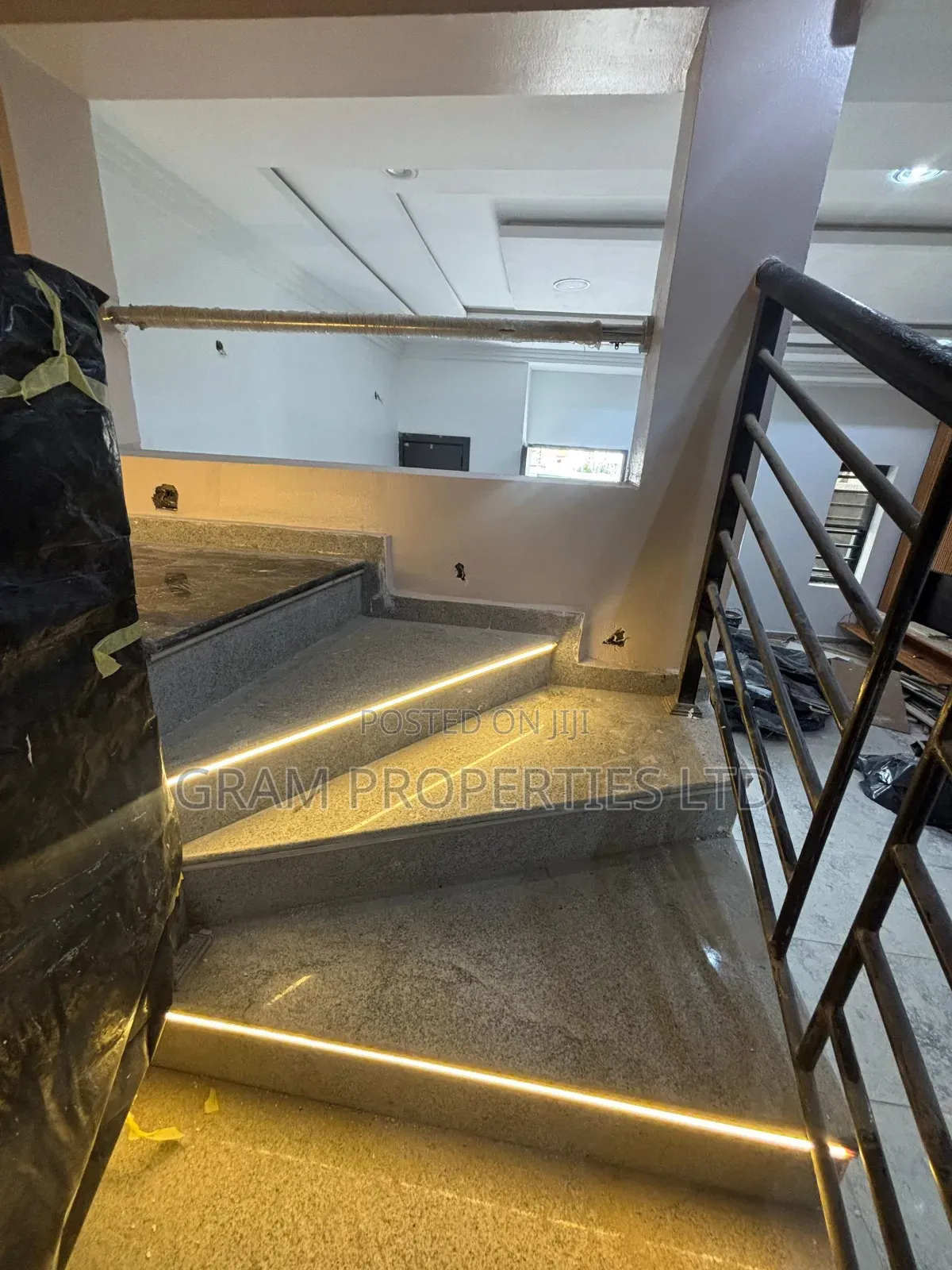 4bdrm Duplex in Jahi By Gilmor for sale in Jahi