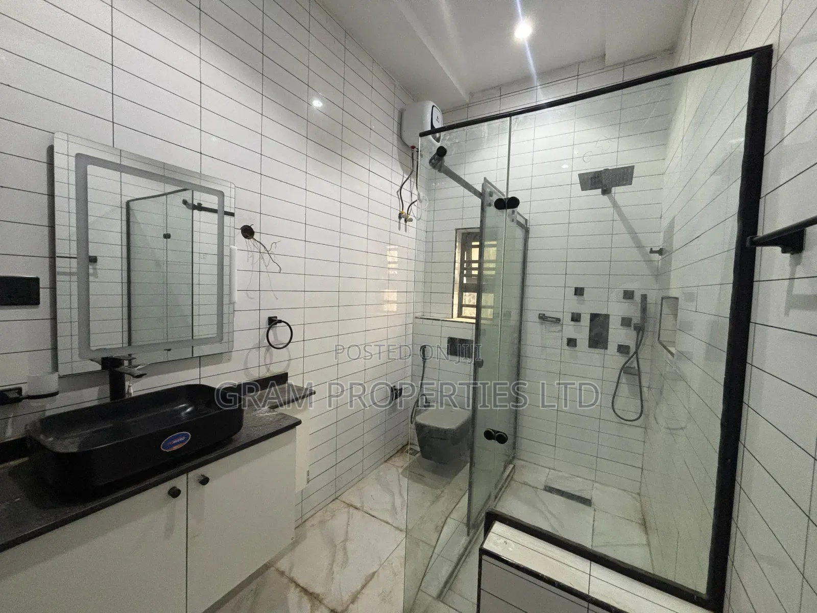4bdrm Duplex in Jahi By Gilmor for sale in Jahi