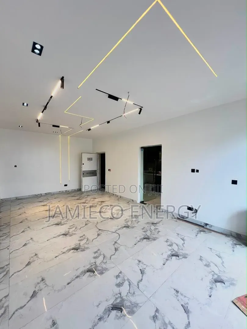 2bdrm Block of Flats in Bourdillon for sale in Bourdillon