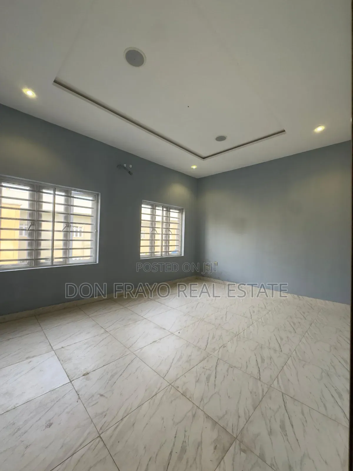 5bdrm Duplex in Iyaganku Gra, Iyanganku for sale in Iyanganku