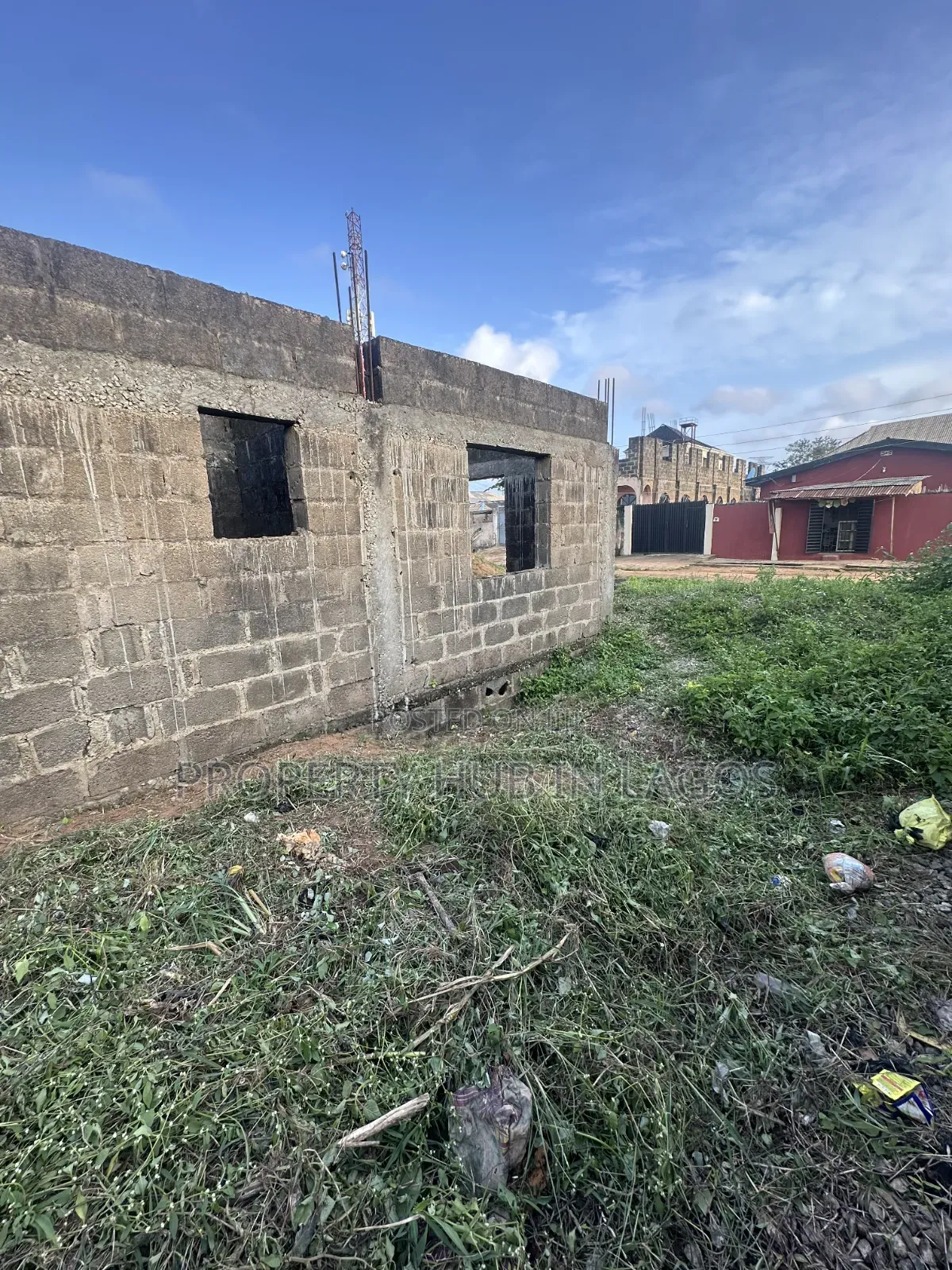 3bdrm Block of Flats in Ipaja for sale in Ipaja / Ipaja