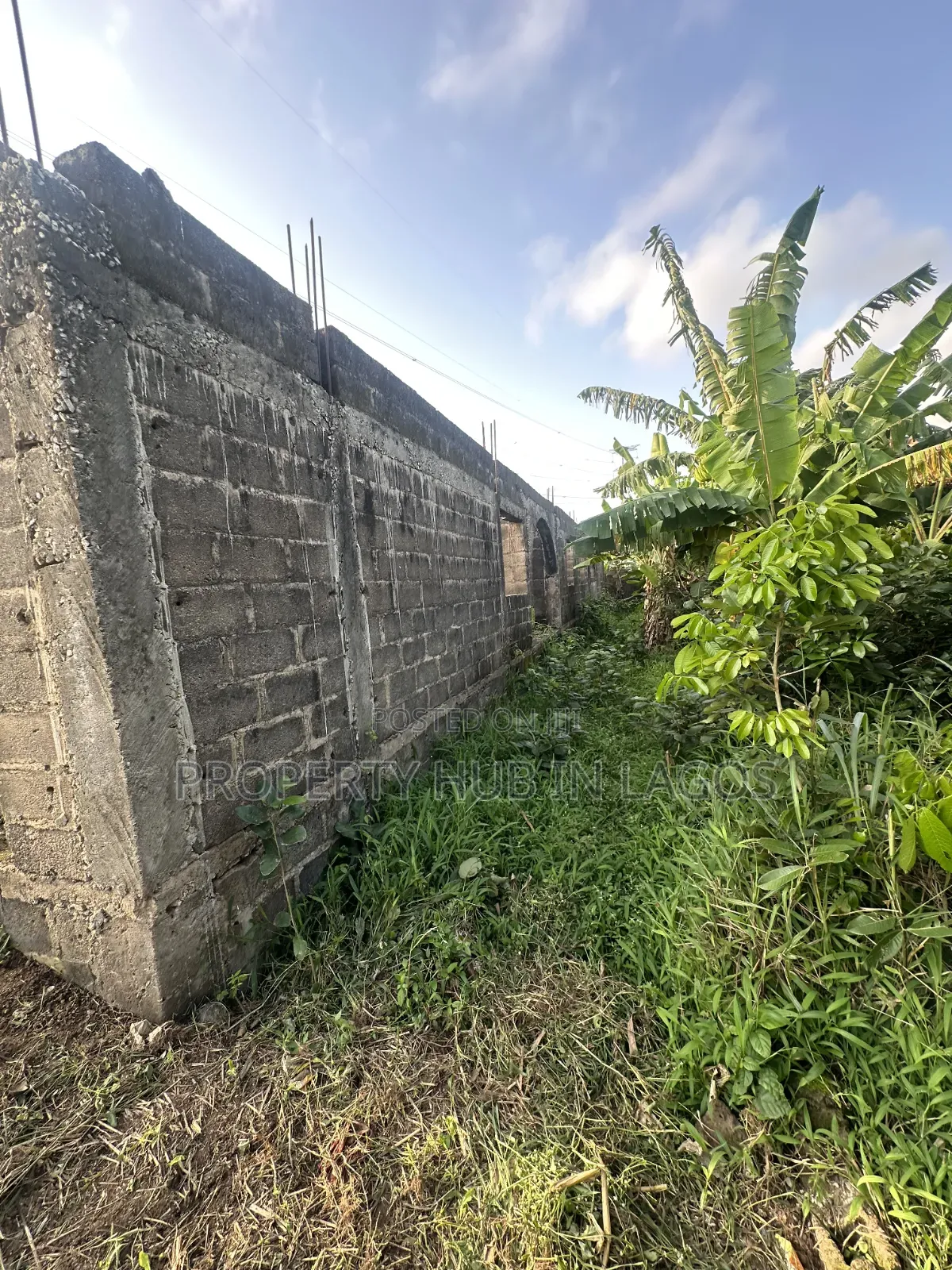 3bdrm Block of Flats in Ipaja for sale in Ipaja / Ipaja