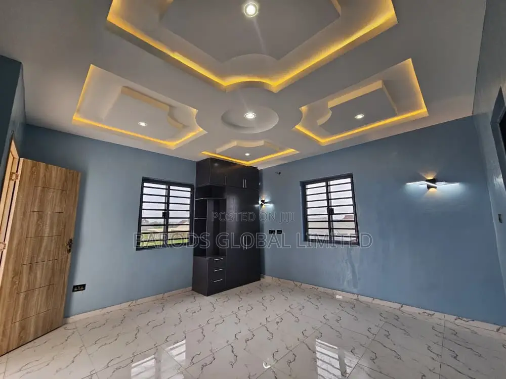 5bdrm Duplex in Abeokuta South for sale in Abeokuta South