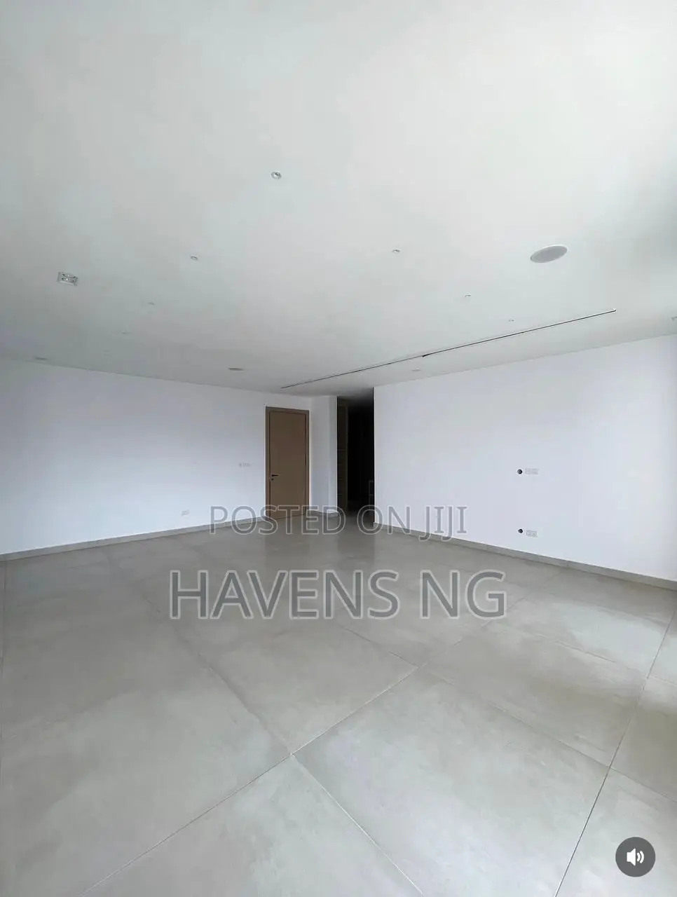 5bdrm Duplex in Lekki Phase 1 for sale in Lekki Phase 1