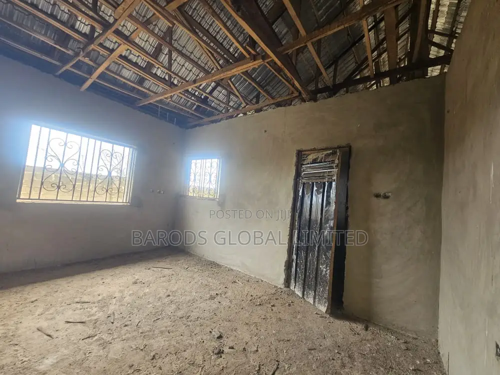 5bdrm Bungalow in Sweet Estate,, Abeokuta South for sale in Abeokuta South