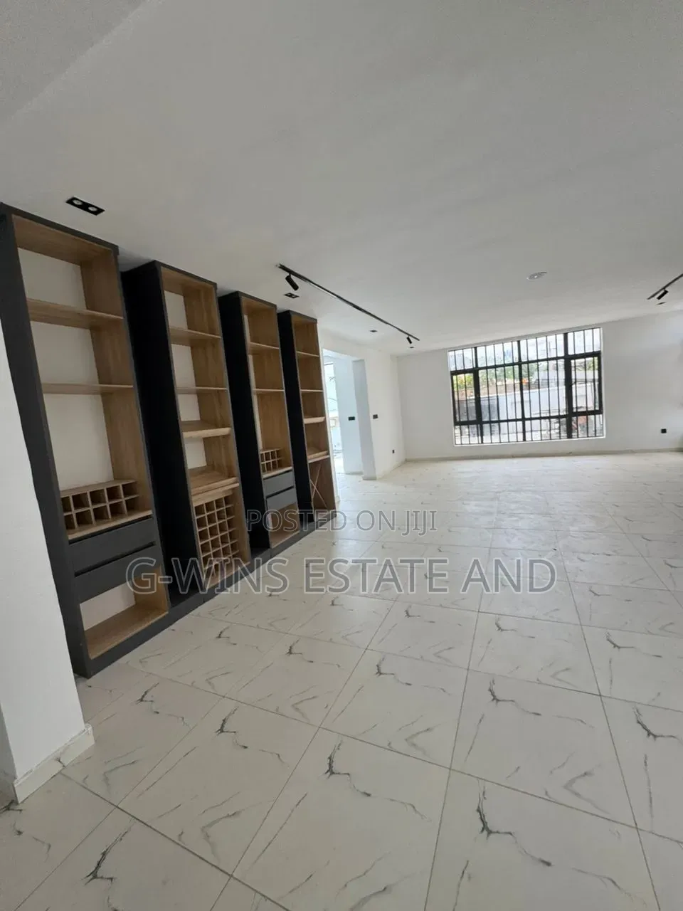 4bdrm Duplex in Akhionbare Gra Benin for sale in Benin City