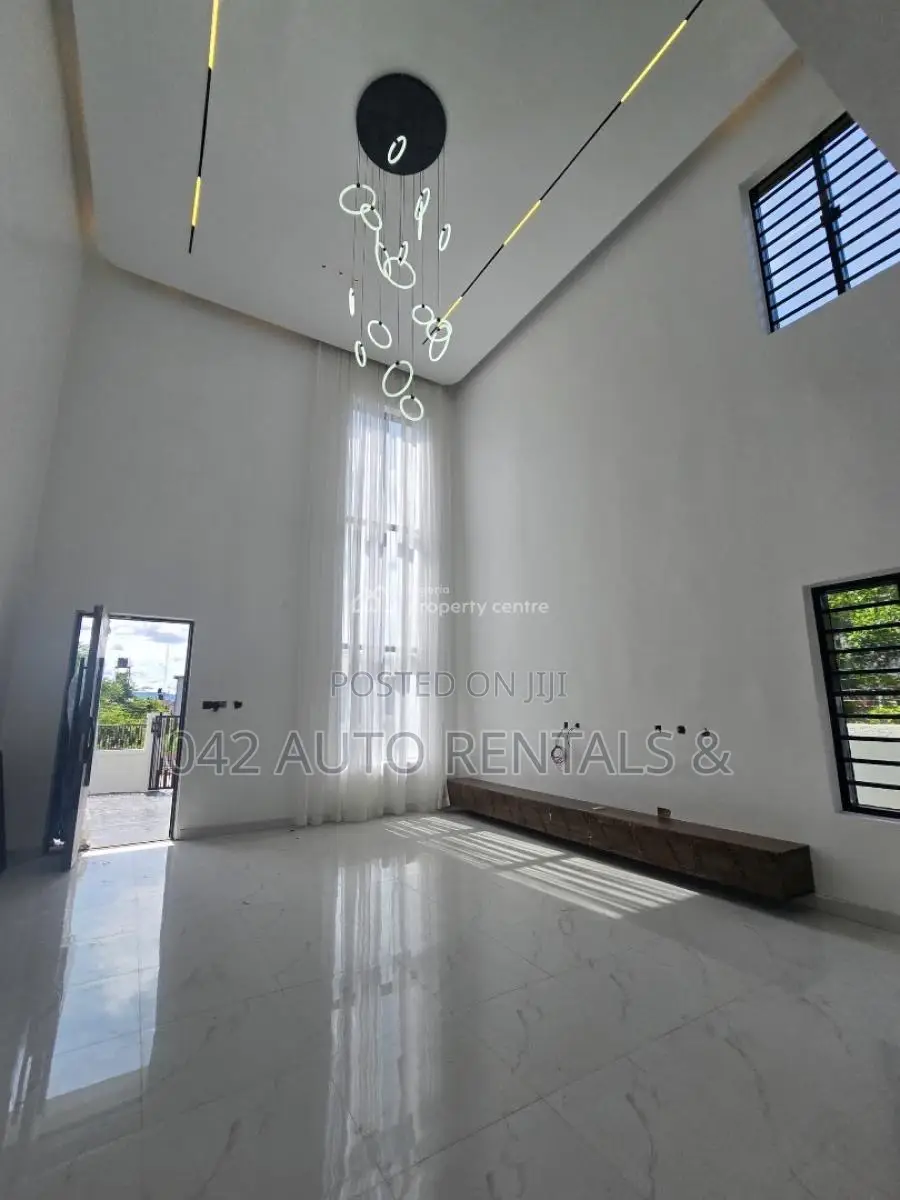 4bdrm Duplex in Centenary City, Enugu for sale in Enugu