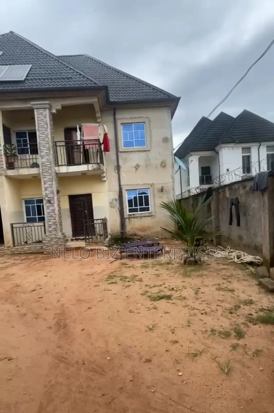 8bdrm Apartment in Owerri for sale in Owerri