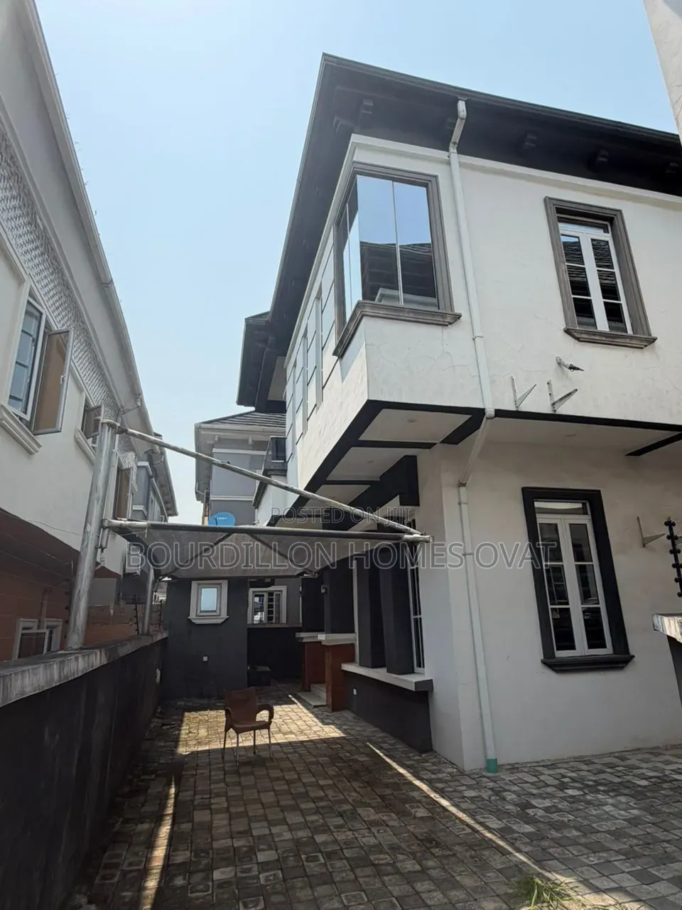 5bdrm Duplex in Chevron Lekki Lagos for sale in Chevron