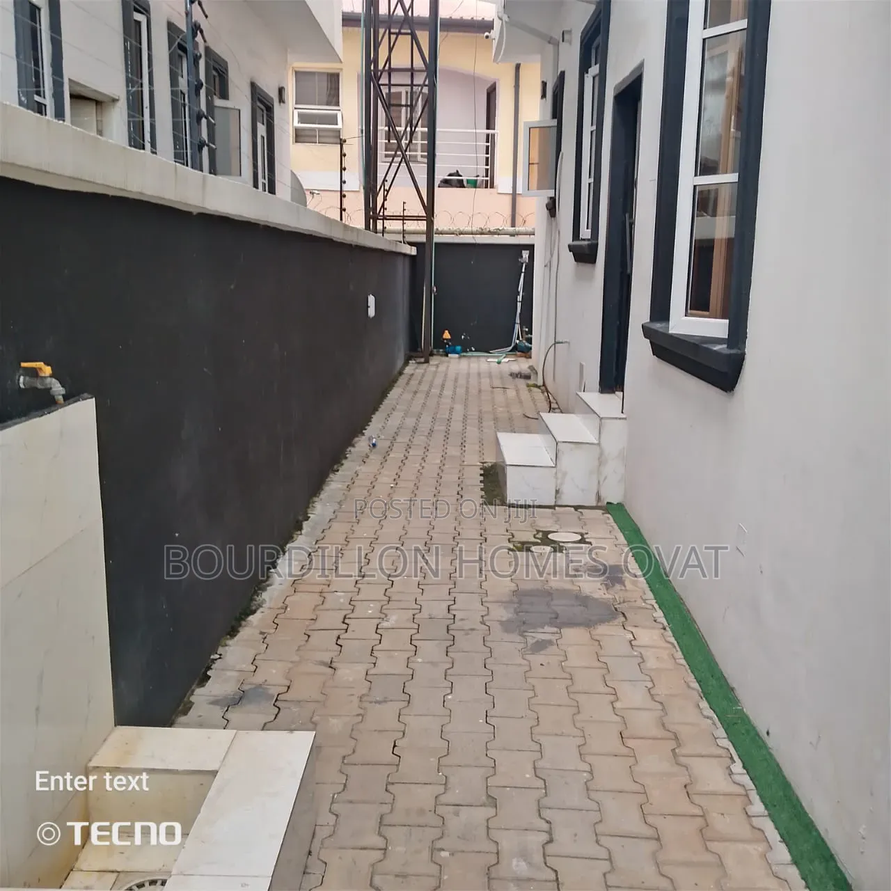 5bdrm Duplex in Ikota Villa, Lekki for rent in Ikota
