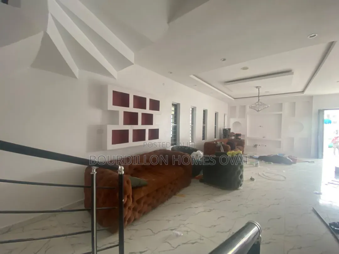 5bdrm Duplex in Chevron Lekki Lagos for rent in Chevron