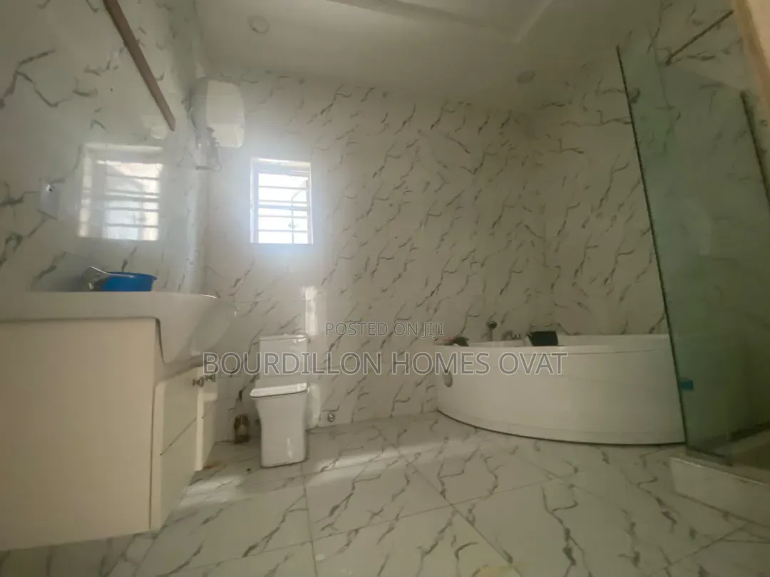 5bdrm Duplex in Chevron Lekki Lagos for rent in Chevron