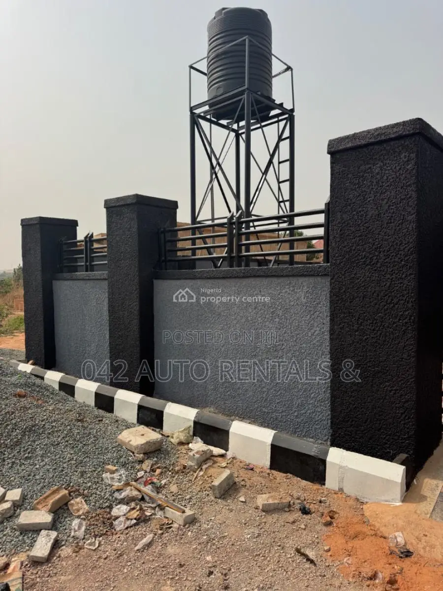 4bdrm Bungalow in Harmony Estate, Enugu for sale in Enugu