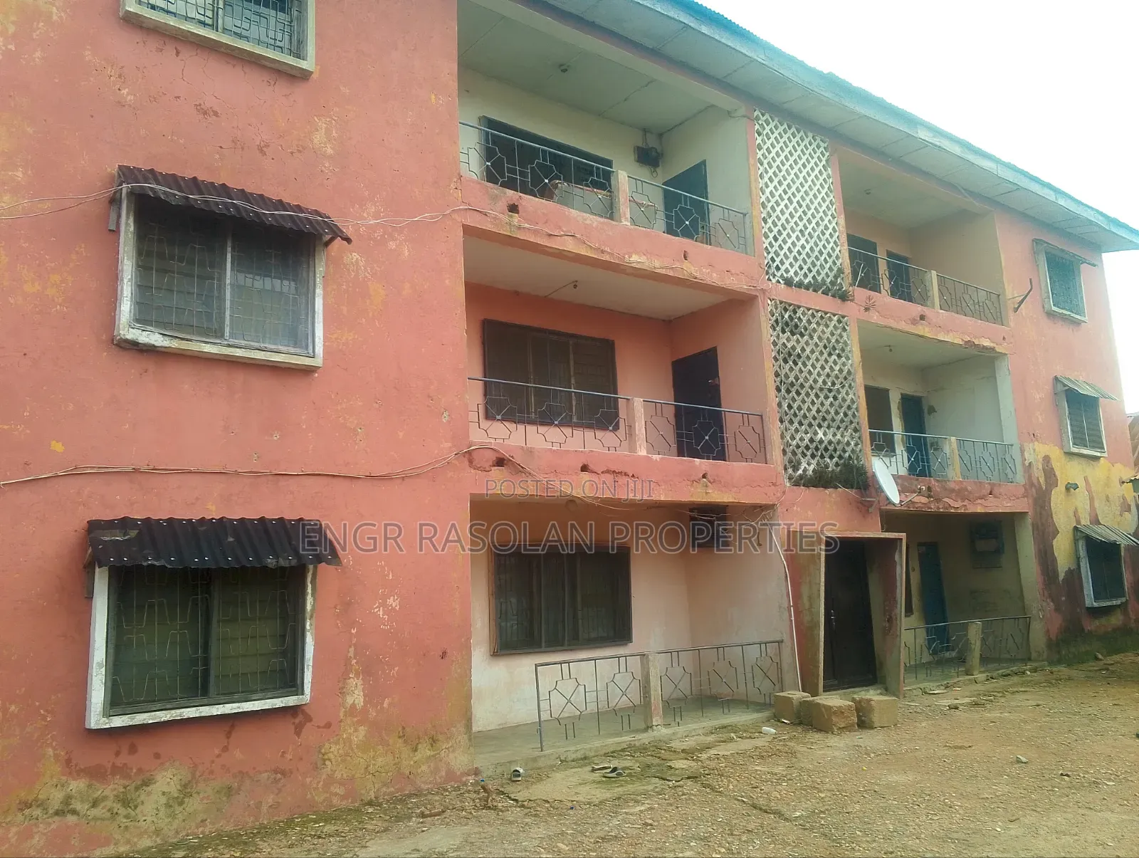 3bdrm Block of Flats in Amilengbe, Ilorin South for sale in Ilorin South