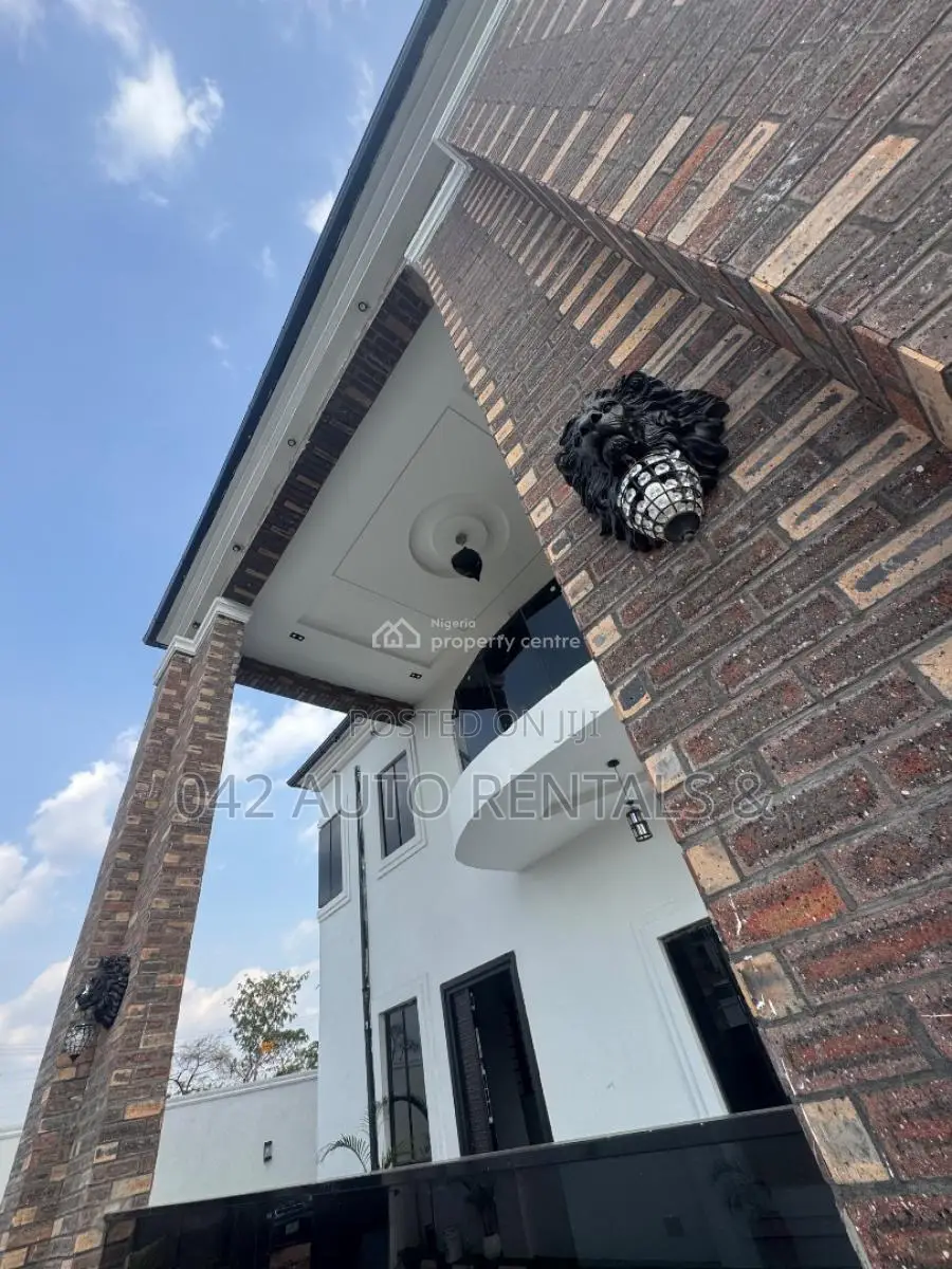 Furnished 4bdrm Duplex in Transekulu, Enugu for sale in Enugu