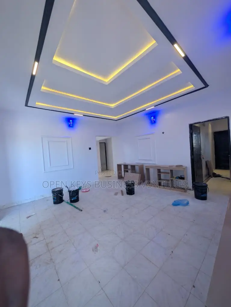 Furnished 3bdrm Bungalow in Ajimobi, Idishin for sale in Idishin