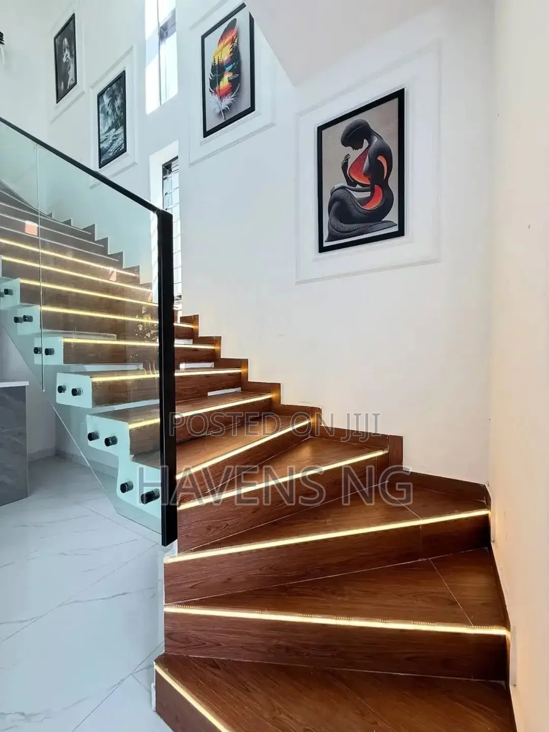 5bdrm Duplex in Ikota for sale in Ikota