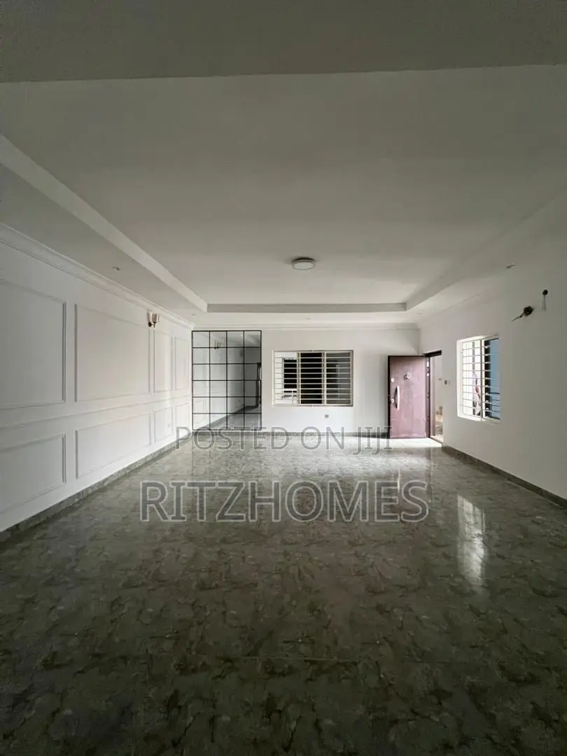 2bdrm Apartment in Off Lekki-Epe Expressway for rent in Off Lekki-Epe Expressway