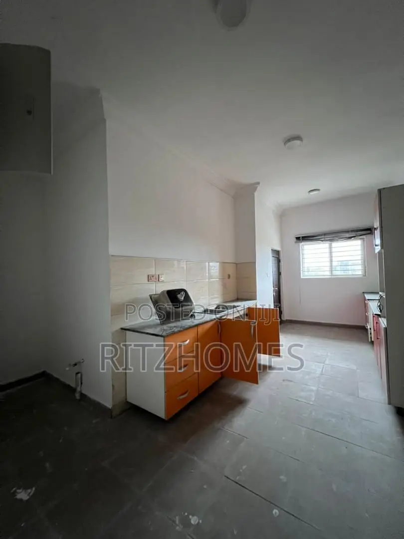 2bdrm Apartment in Off Lekki-Epe Expressway for rent in Off Lekki-Epe Expressway