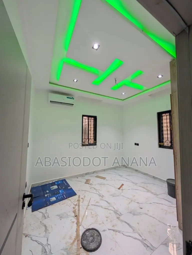 3bdrm Bungalow in Idoro Road Opposite, Uyo for sale in Uyo