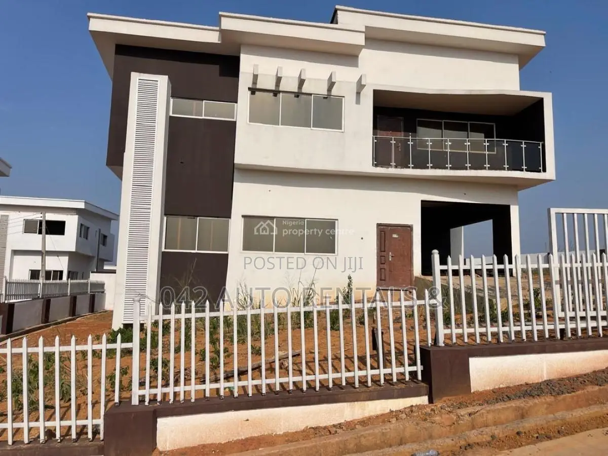 4bdrm Duplex in Heliu Estate, Enugu for sale in Enugu