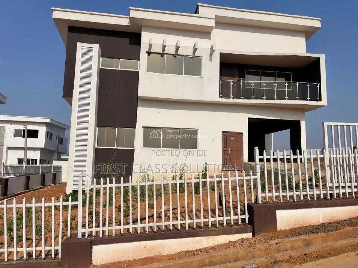 4bdrm Duplex in Heliu Estate, Enugu for sale in Enugu