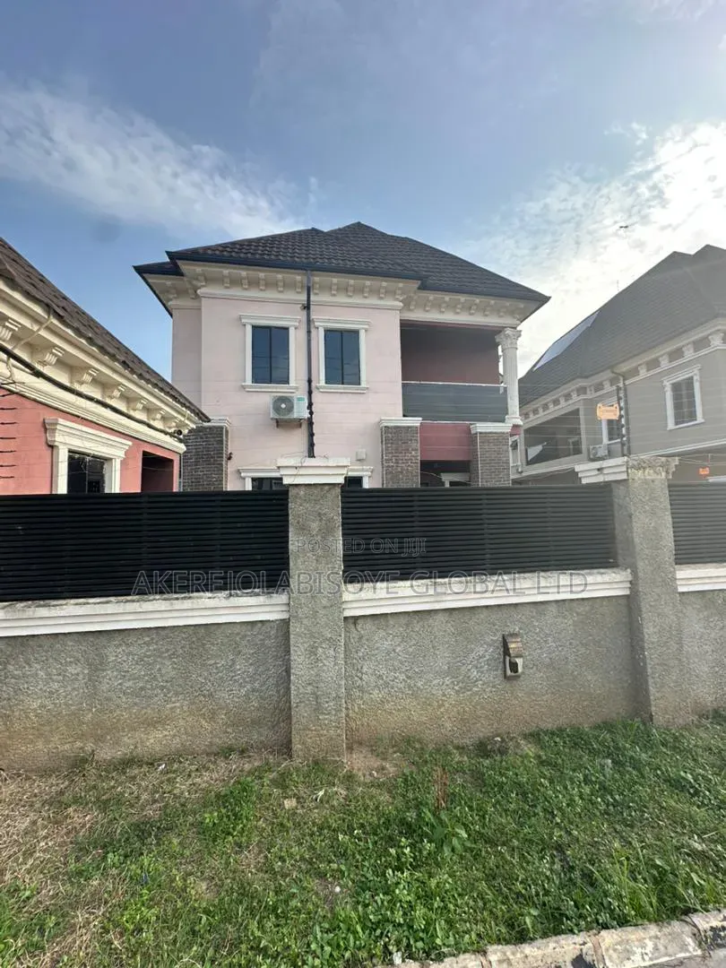 2bdrm Apartment in Gwarinpa Extension, Life Camp for rent in Life Camp