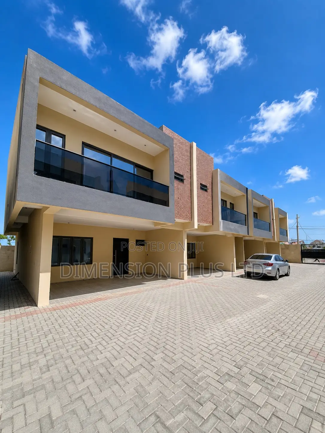 3bdrm Duplex in Sangotedo for sale in Sangotedo