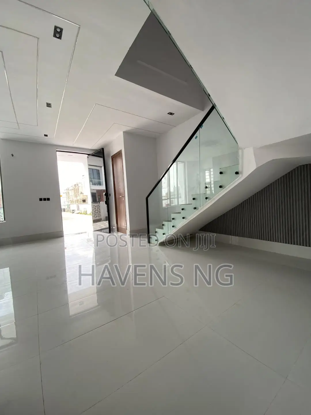 4bdrm Duplex in Lekki Phase 2 for sale in Lekki Phase 2