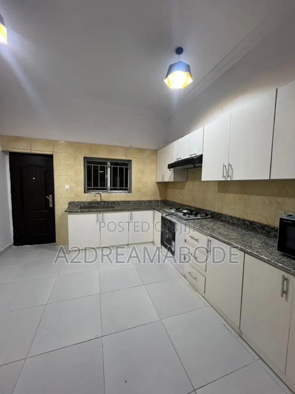 4bdrm Duplex in Admiralty Homes, Lekki Phase 1 for rent in Lekki Phase 1