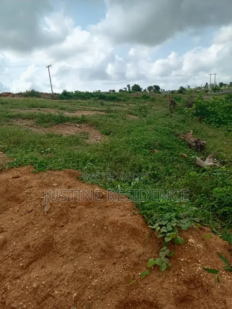 Land in Apo Sheretti in Apo Resettlement
