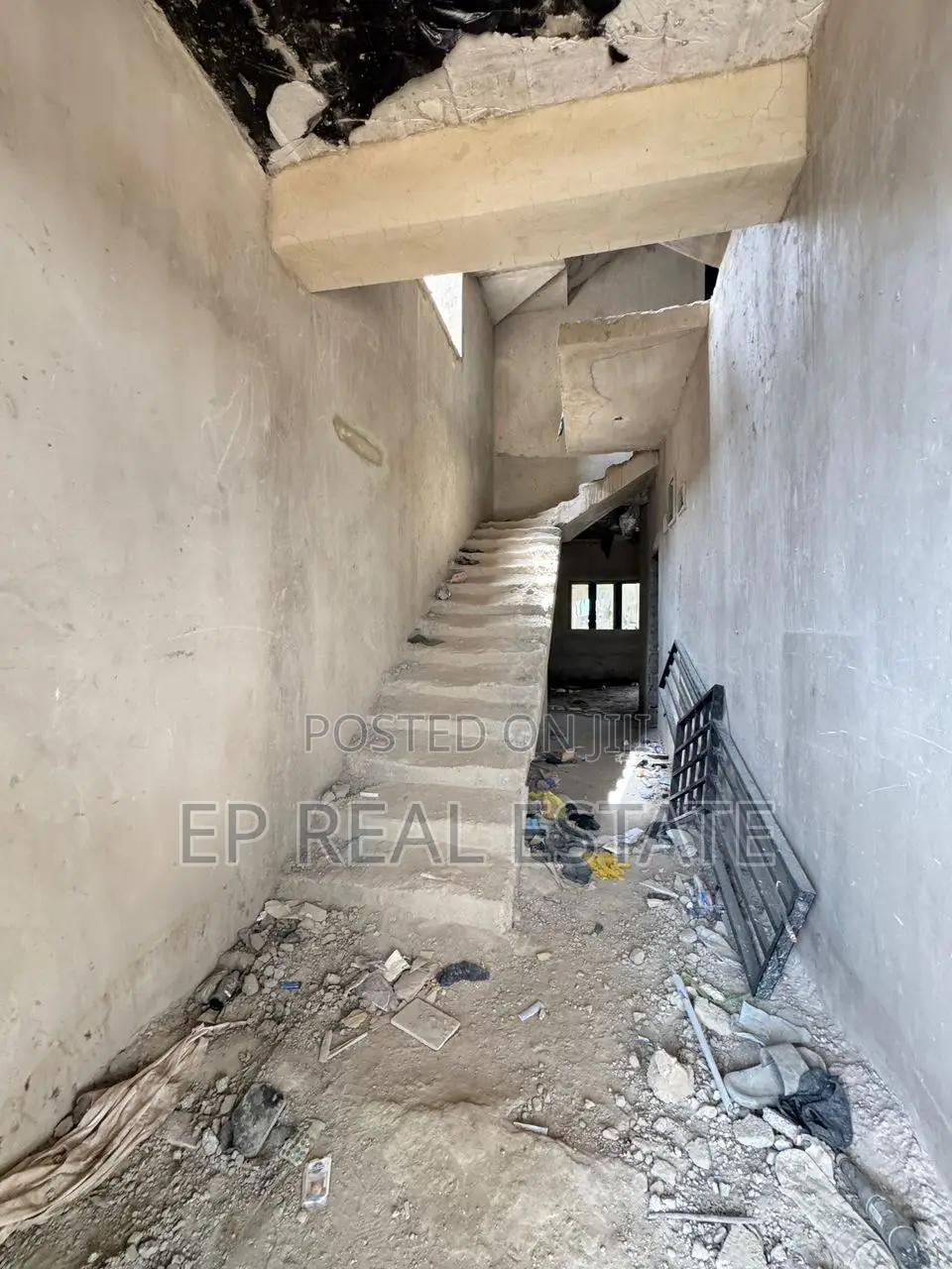 5bdrm Duplex in Gwarinpa for sale in Gwarinpa
