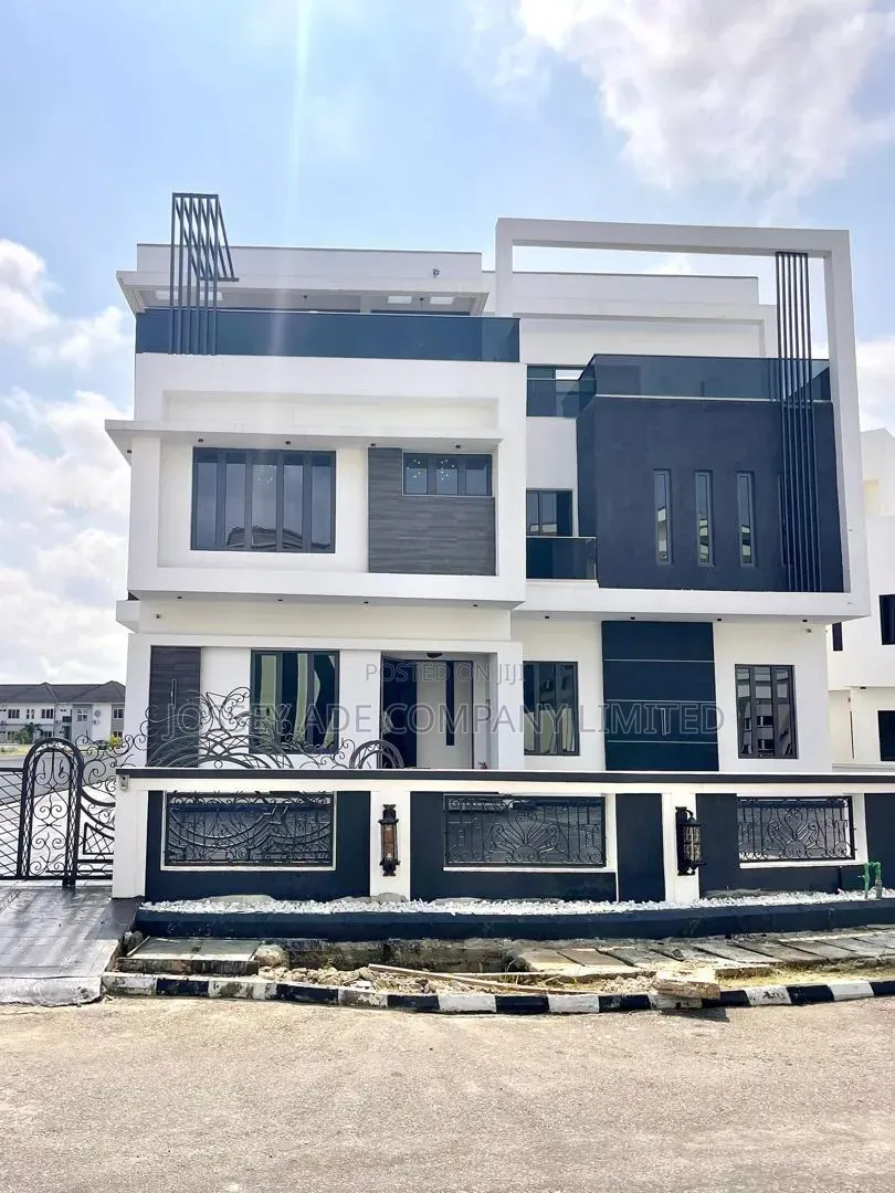 Furnished 7bdrm Duplex in Osapa london for sale in Osapa london