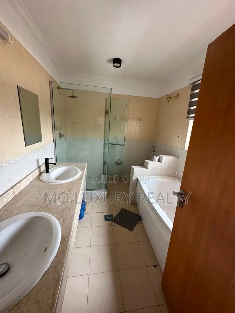 3bdrm Apartment in Ikoyi for rent in Ikoyi
