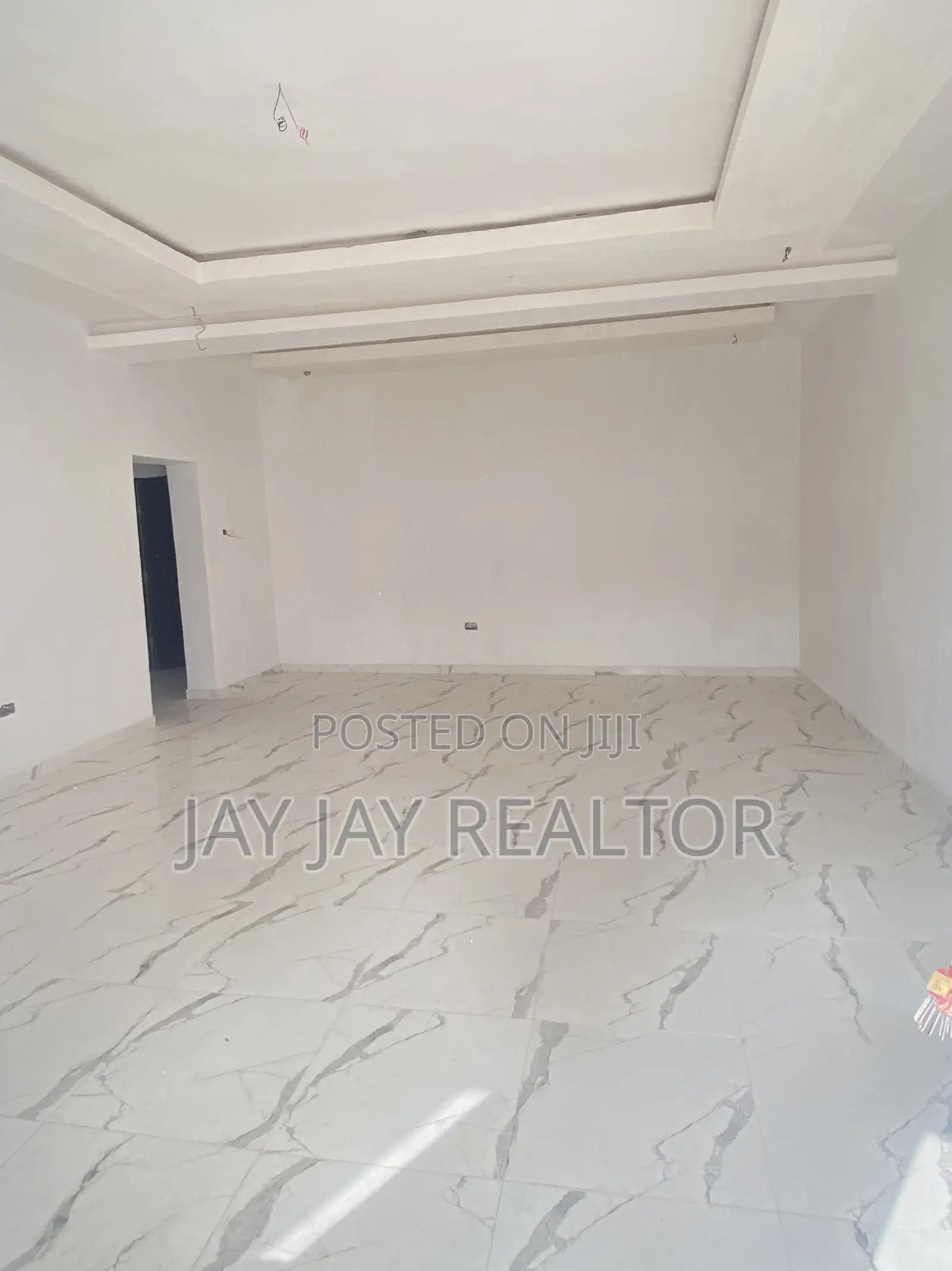 3bdrm Block of Flats in Kaura for sale in Kaura