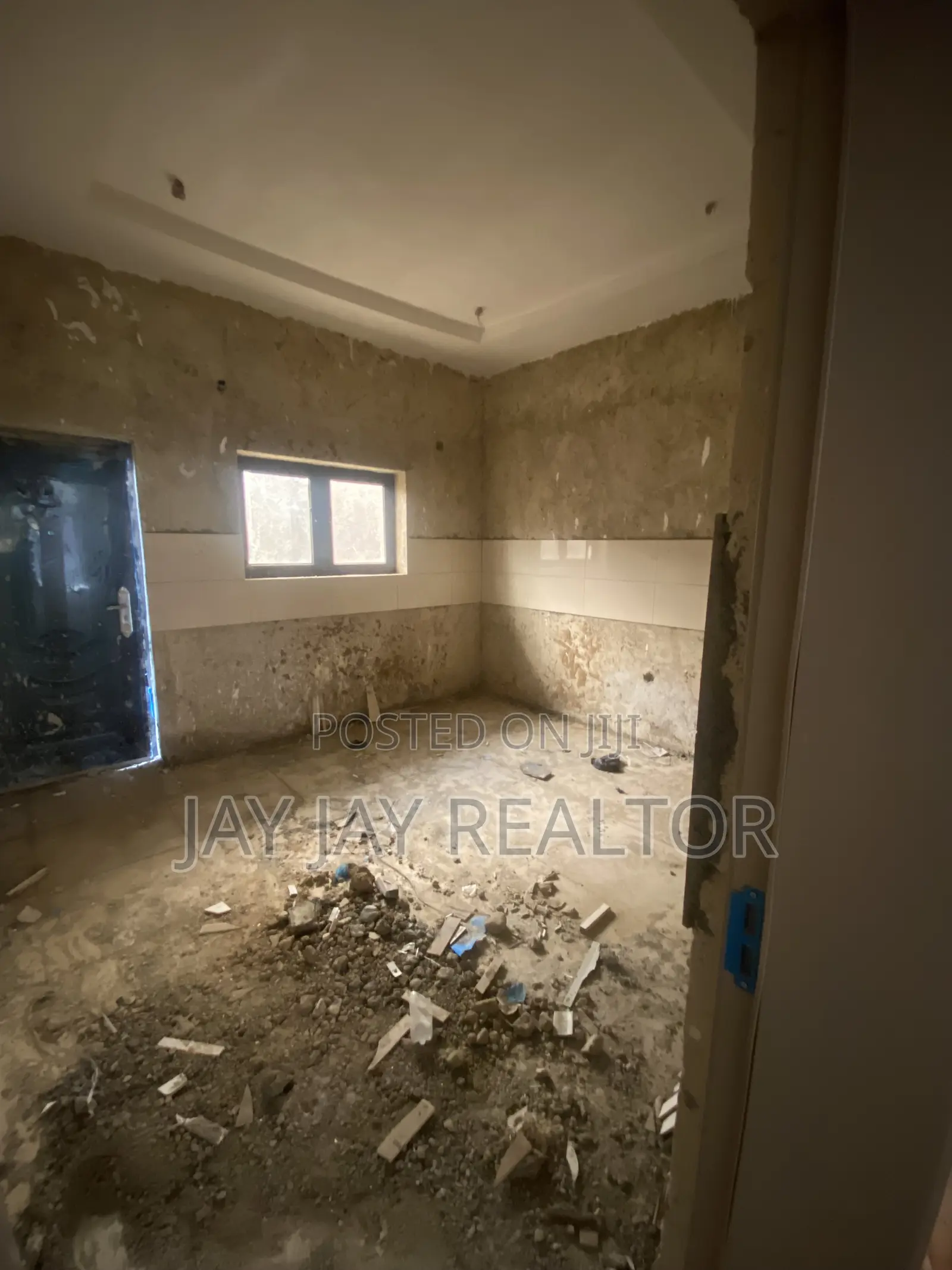 3bdrm Duplex in Kaura for rent in Kaura