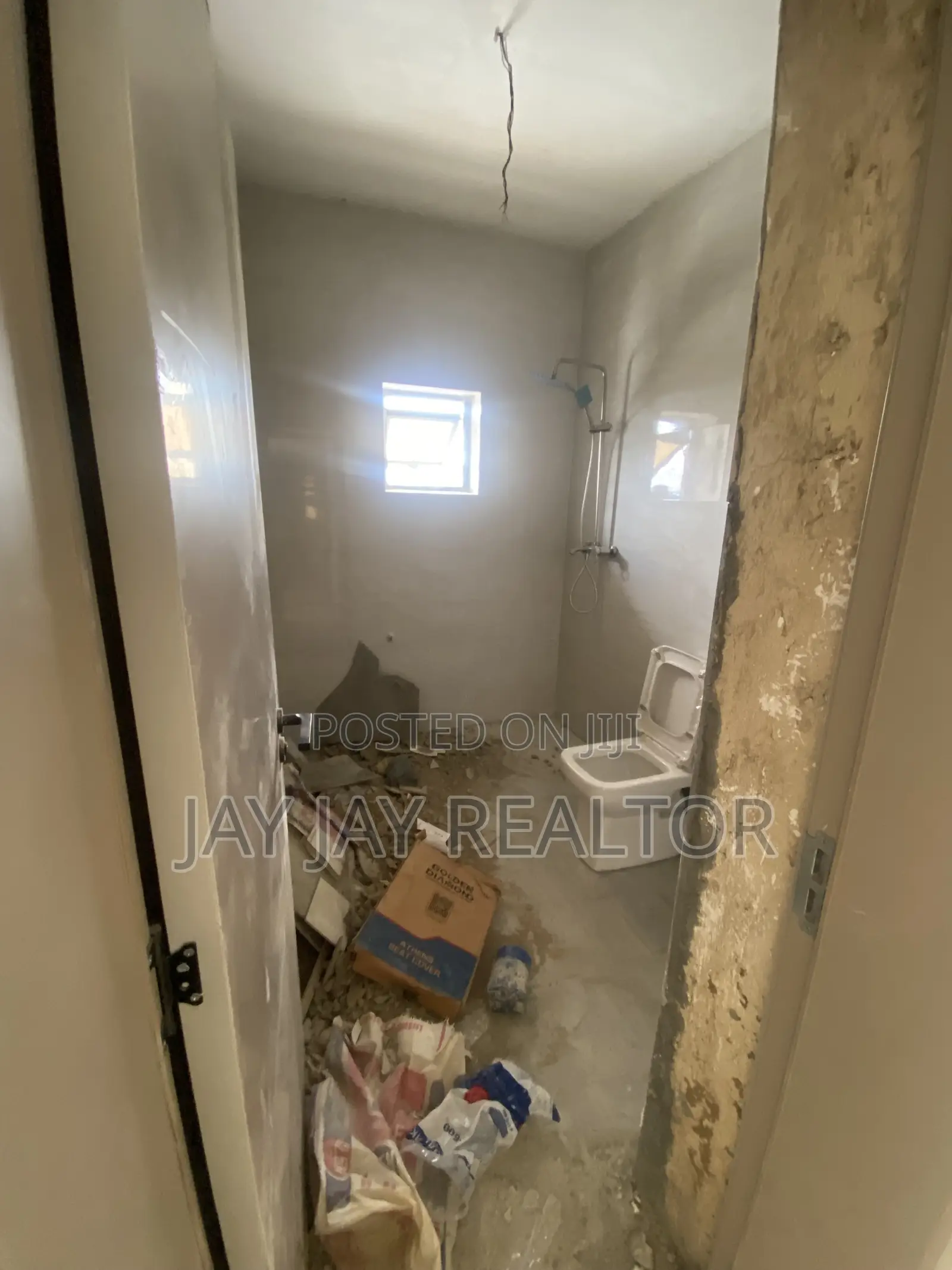 3bdrm Duplex in Kaura for rent in Kaura