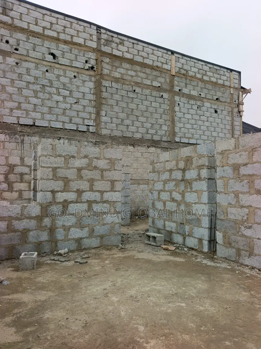 4bdrm Duplex in M&B Villa Estate, Sabon Lugbe for sale in Sabon Lugbe
