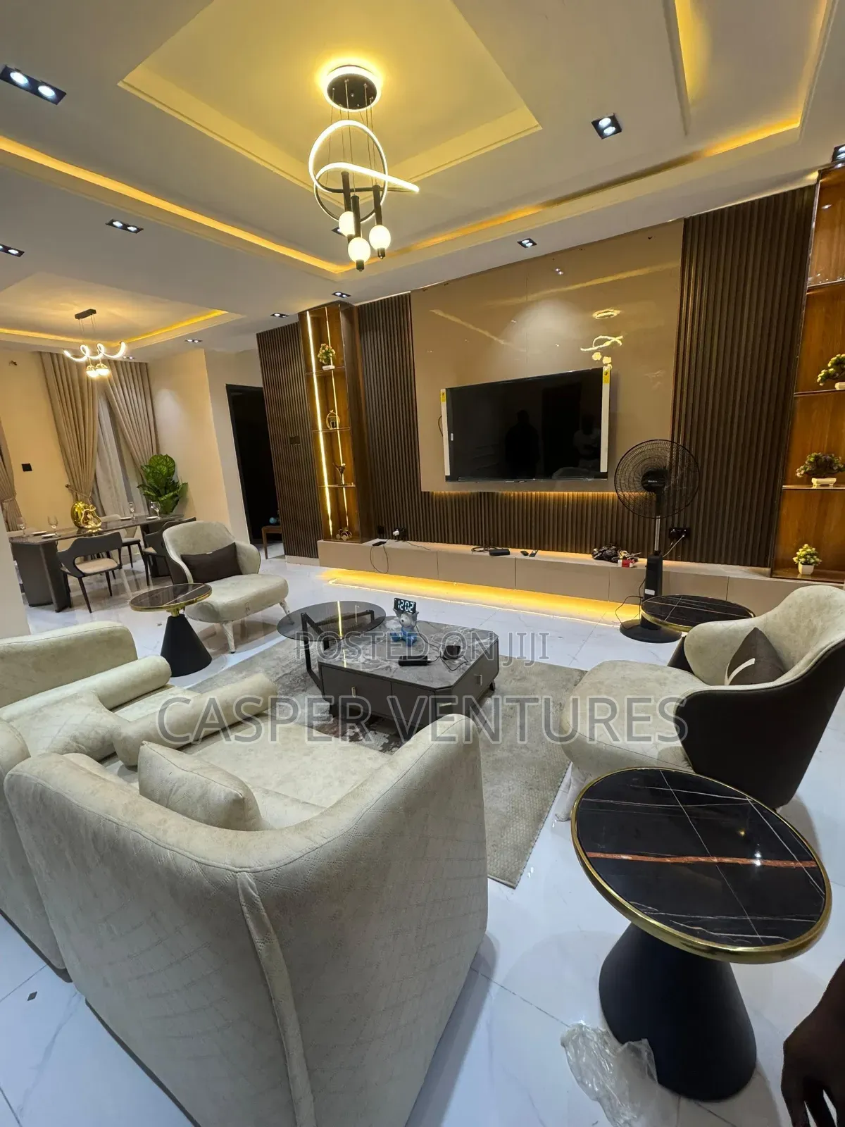 Magnificent Cozy 3bed Apartment in Shonibare Estate