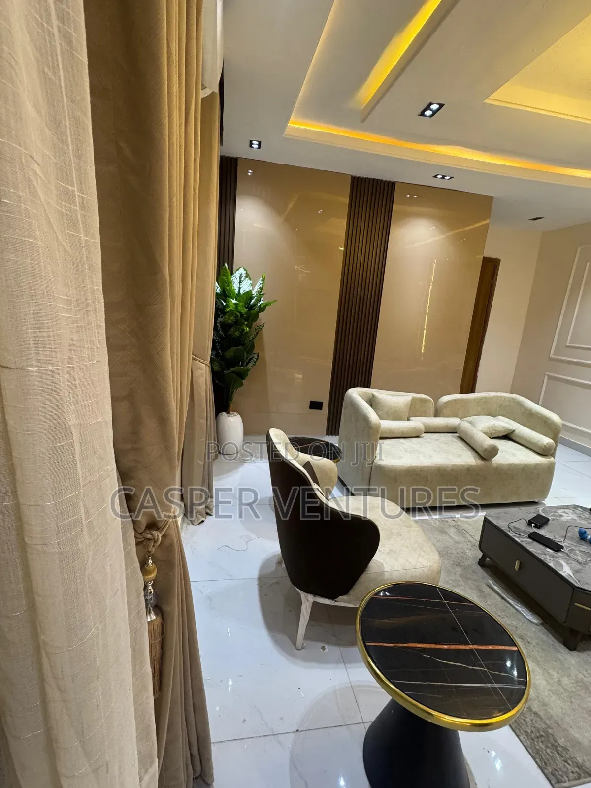 Magnificent Cozy 3bed Apartment in Shonibare Estate