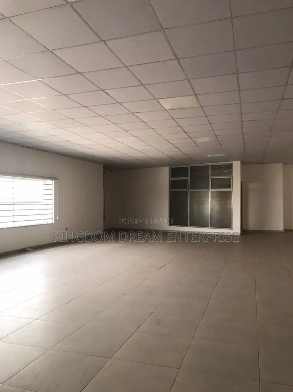 For Lease*
Description: Open Plan Office Space of 278.93 SQM in Ketu-Ikosi