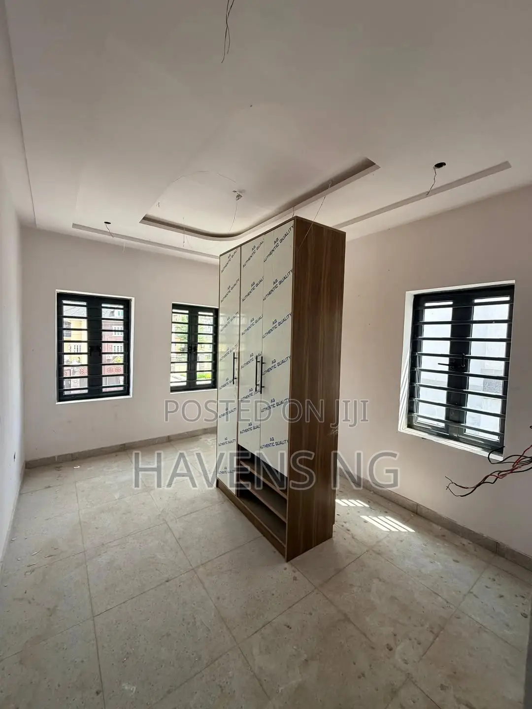 4bdrm Duplex in Jericho for sale in Jericho