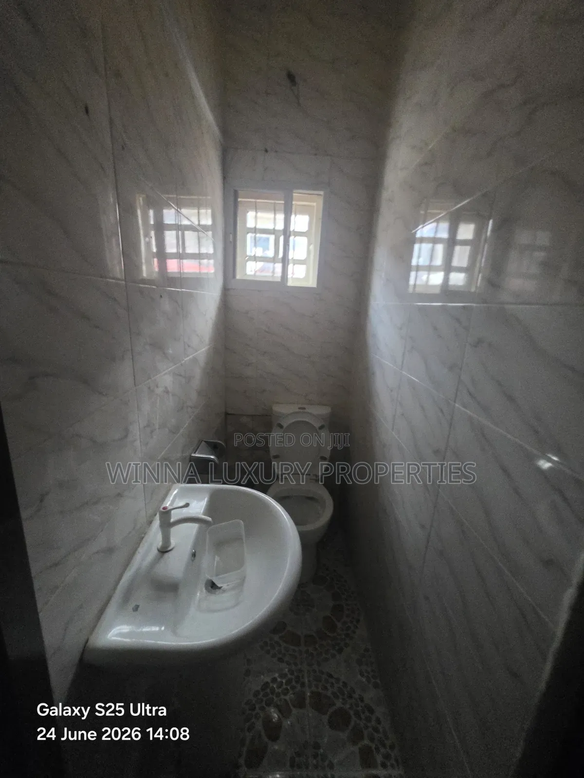 4bdrm Duplex in Julex Estate, Lugbe District for rent in Lugbe District