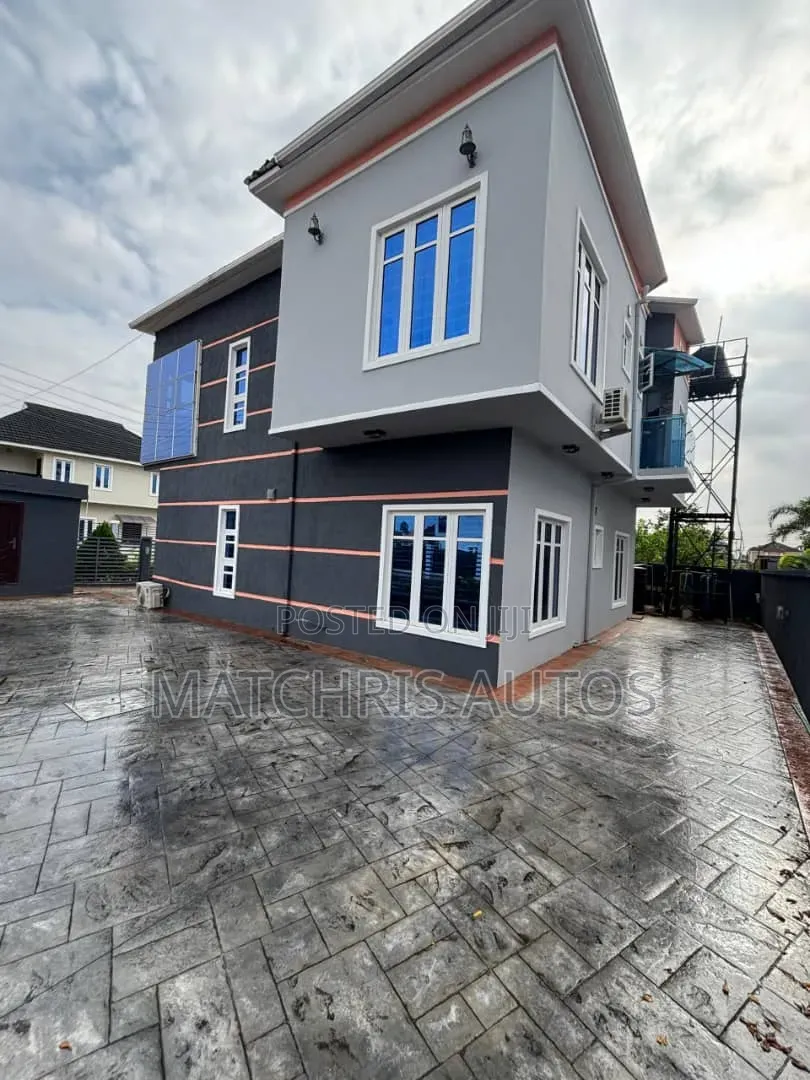5bdrm Duplex in Garden Estate, Back, Berger for sale in Berger