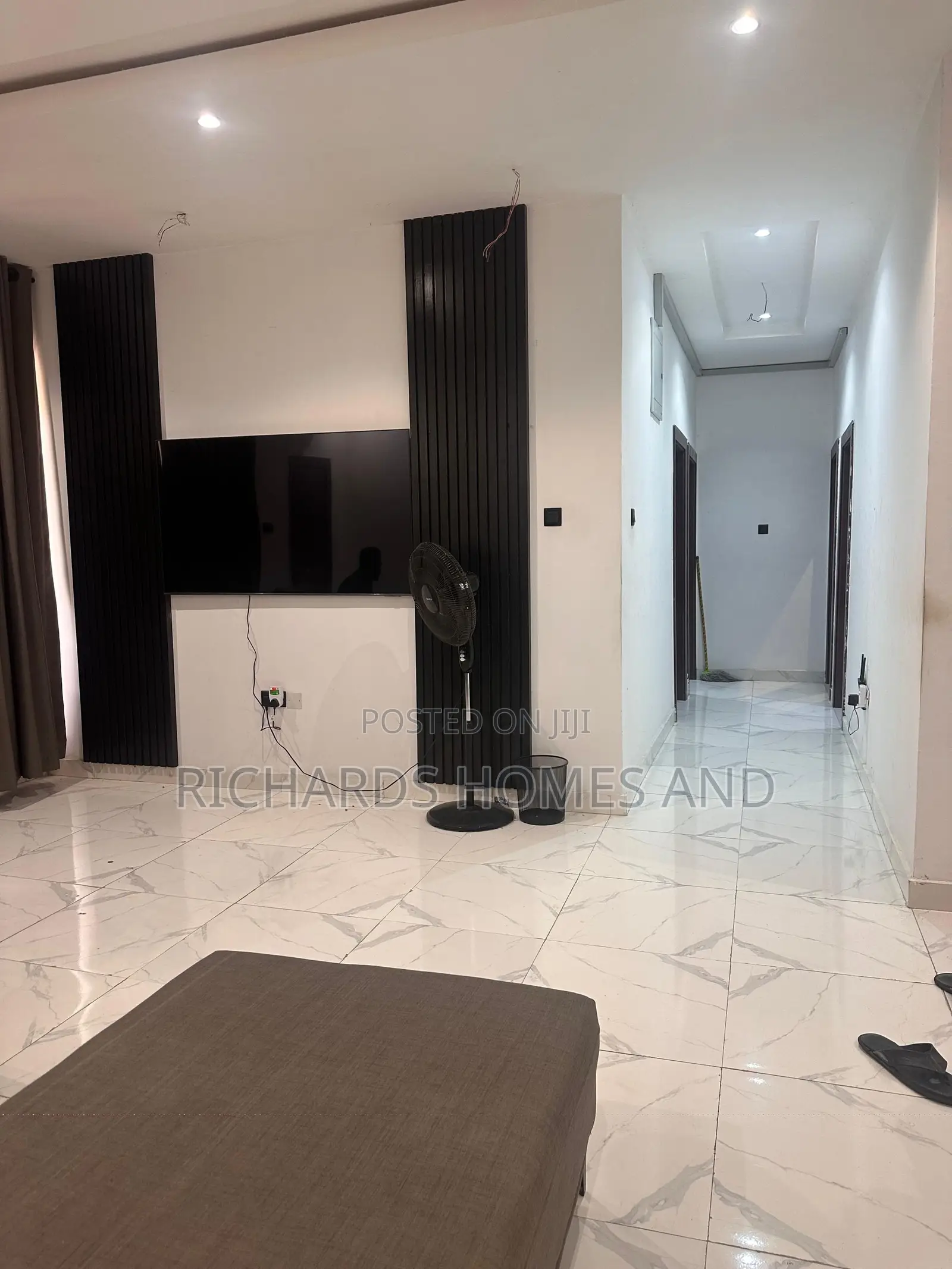Furnished 3bdrm Apartment in Lekki Phase 1 for sale in Lekki Phase 1