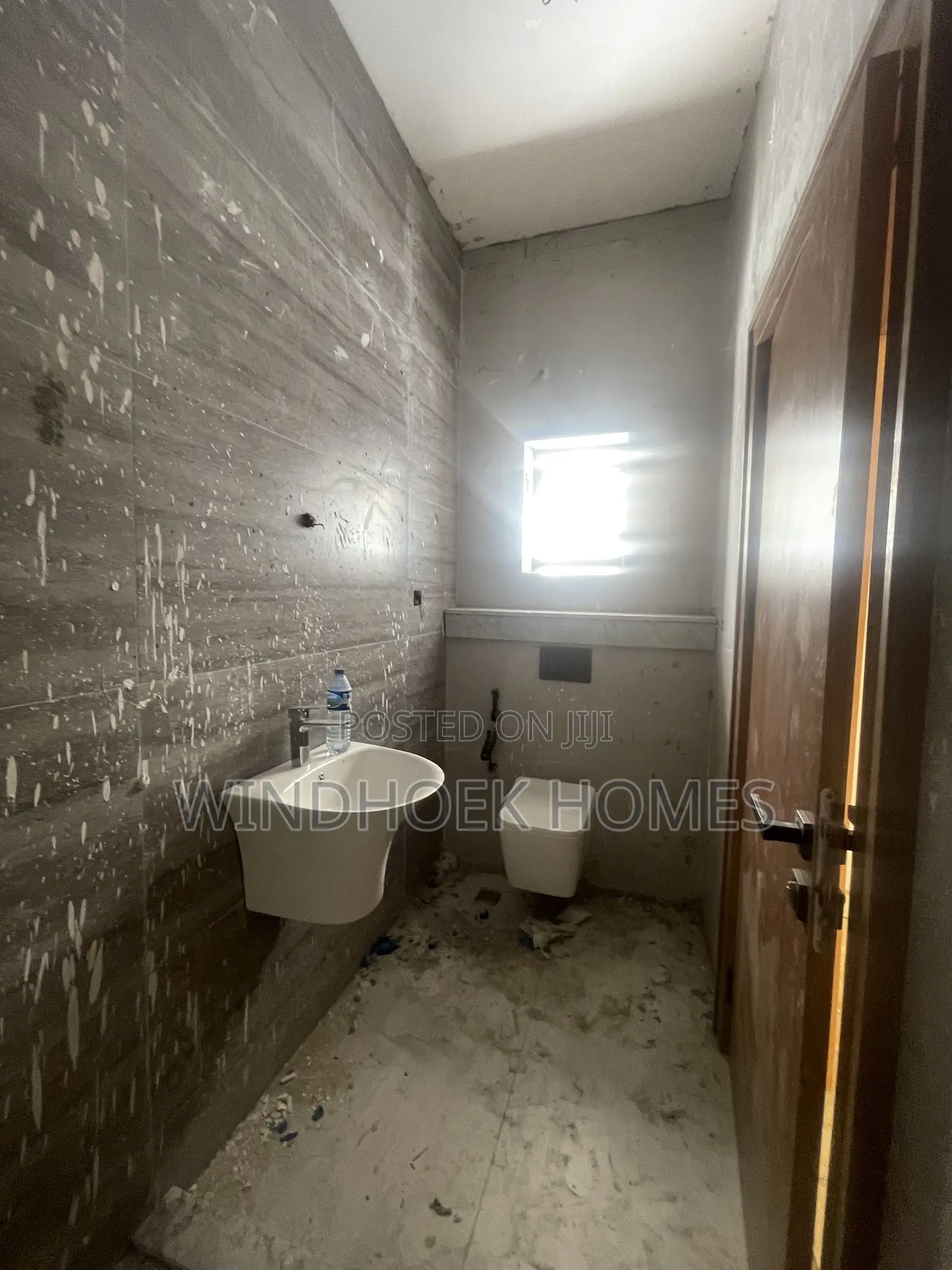 5bdrm Duplex in Mabushi for sale in Mabushi