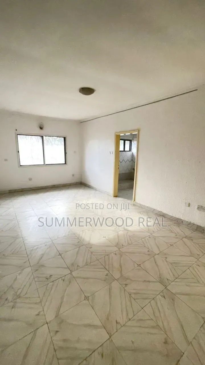 4bdrm Apartment in Lekki Phase 1 for rent in Lekki Phase 1