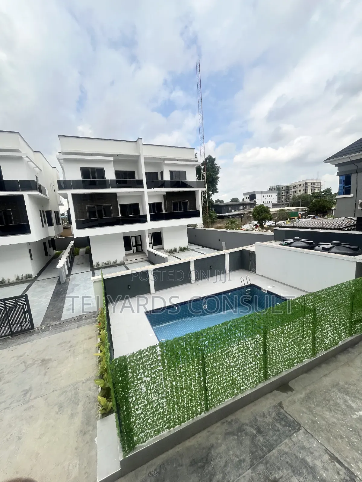 3bdrm Block of Flats in Ikeja GRA for sale in Ikeja GRA